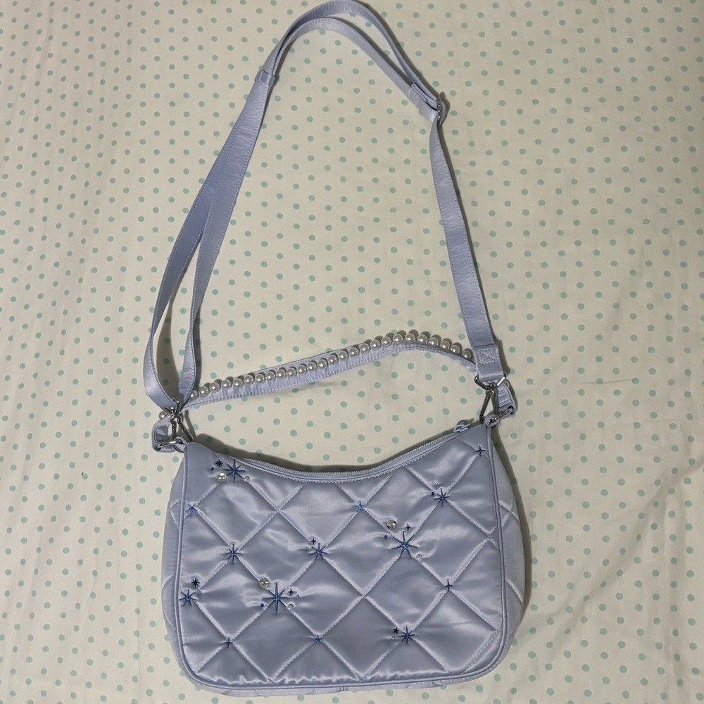 2 in 1 Cinderella X Vera Bradley Frannie Crossbody Bag Pearl Strap - Picture 6 of 13
